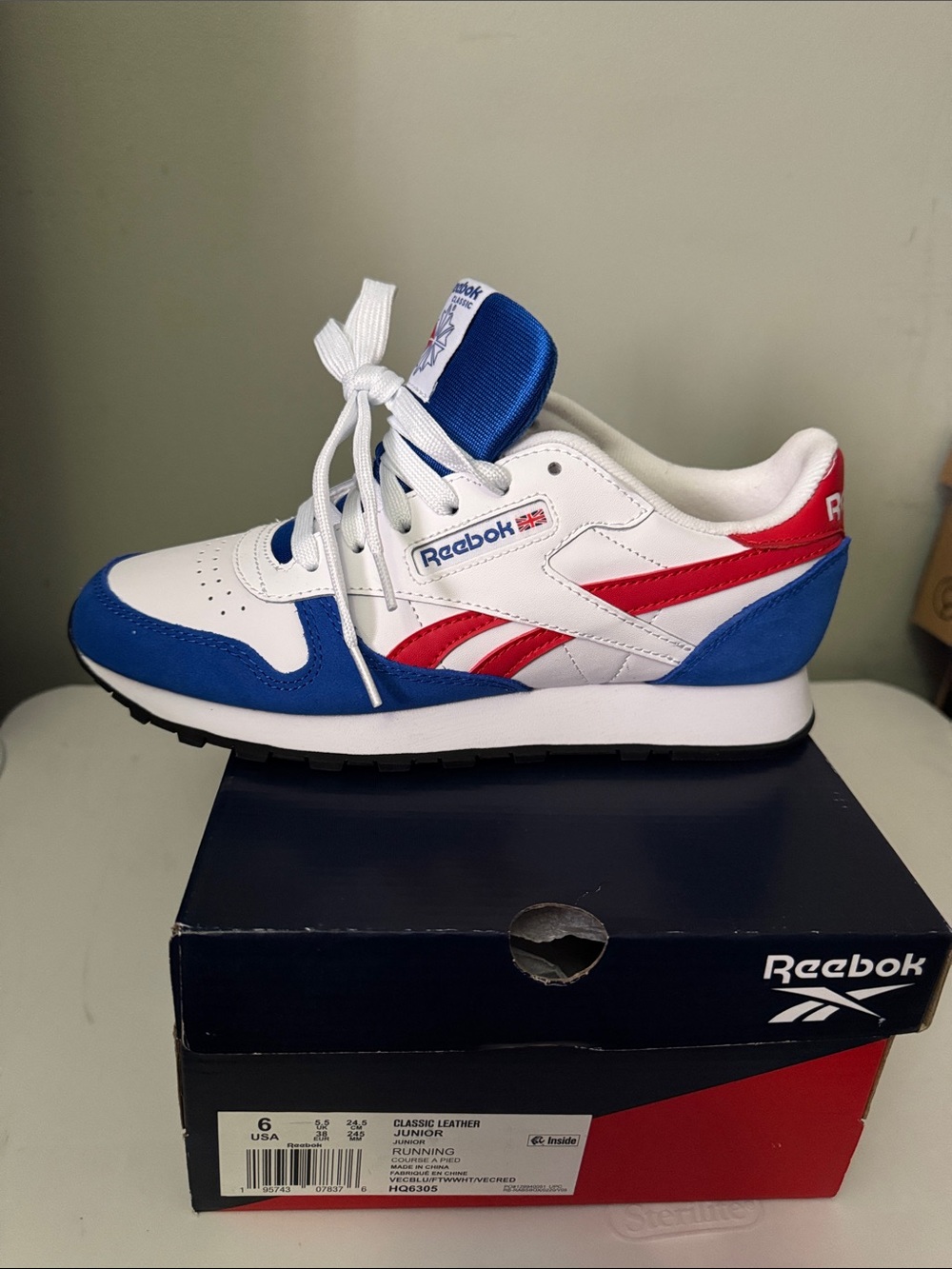Reebok Kids Retro Runner - White, Blue, Red